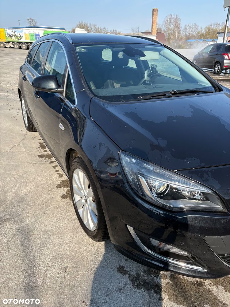 Opel Astra 1.6 CDTI Elite S&S - 4