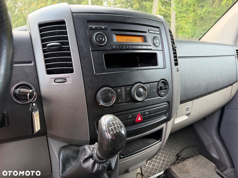 Mercedes-Benz Sprinter - 6