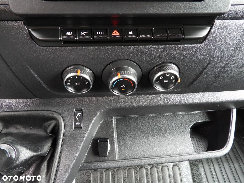 Renault MASTER KONTENER WINDA 8 PALET TEMPOMAT LEDY KLIMATYZACJA  145KM - 35