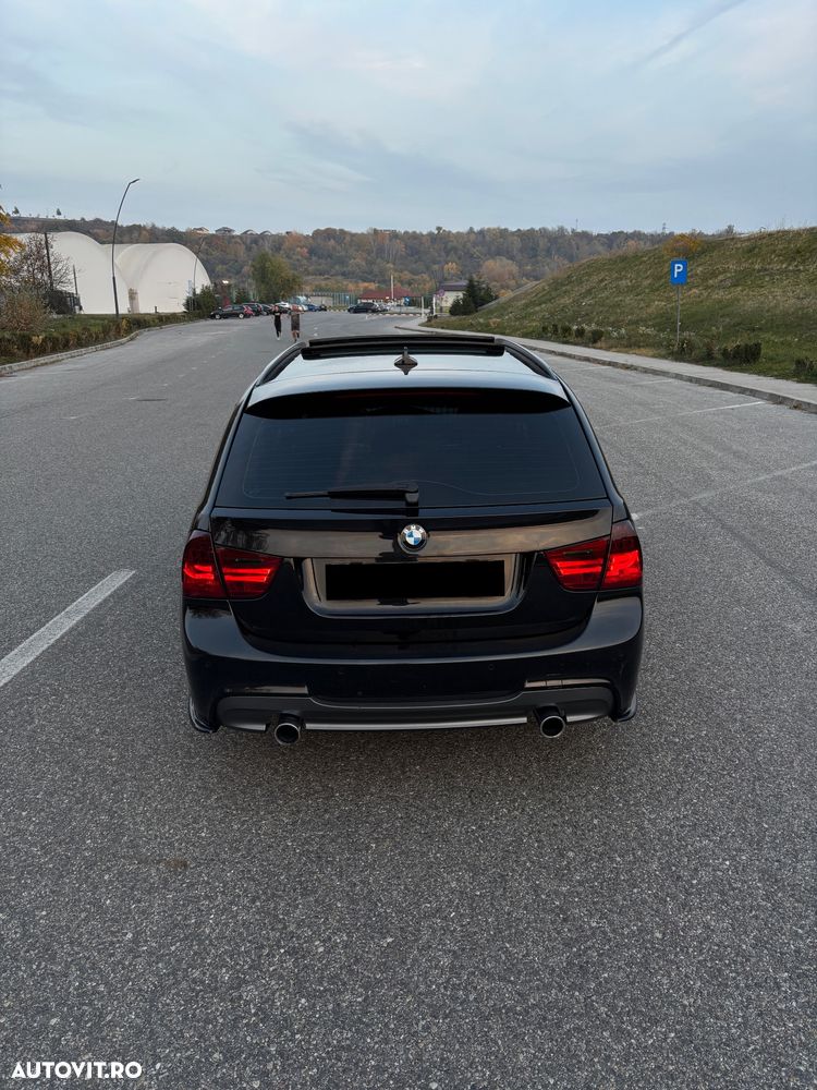 BMW Seria 3 330d xDrive DPF Aut. - 6