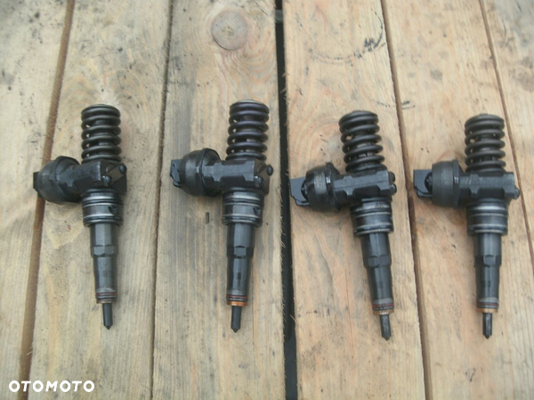 POMPOWTRYSKI VW AUDI SEAT 1.9 2.0 TDI 038130073BN