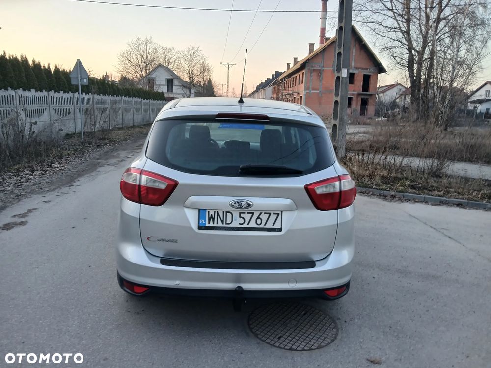 Ford C-MAX - 12