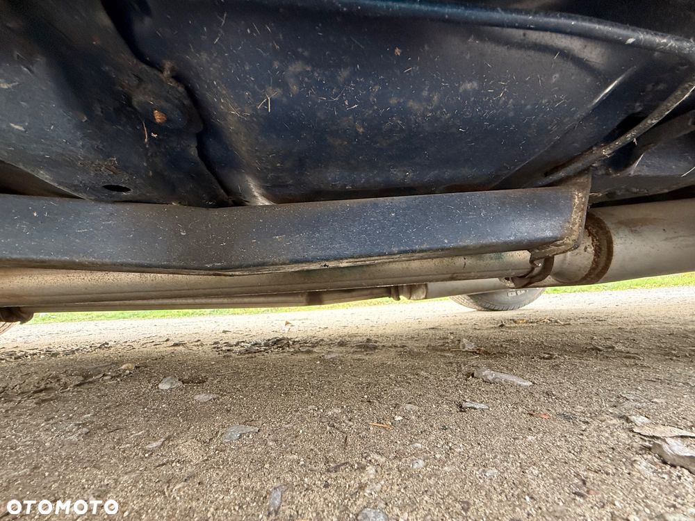 Chevrolet Camaro - 16