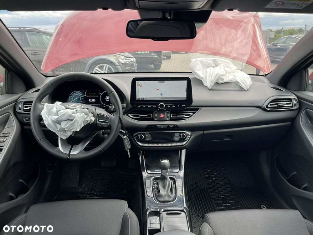 Hyundai i30 1.5 T-GDI 48V Smart Plus DCT - 10