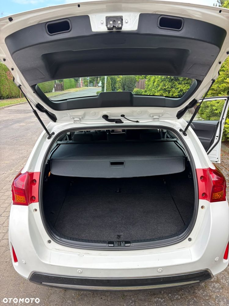 Toyota Auris - 3