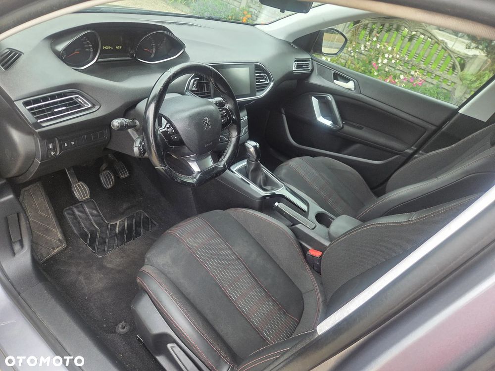 Peugeot 308 1.6 BlueHDi Active S&S - 9