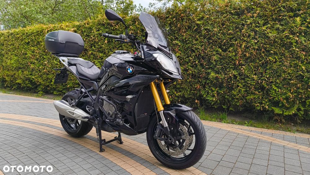 BMW XR - 1