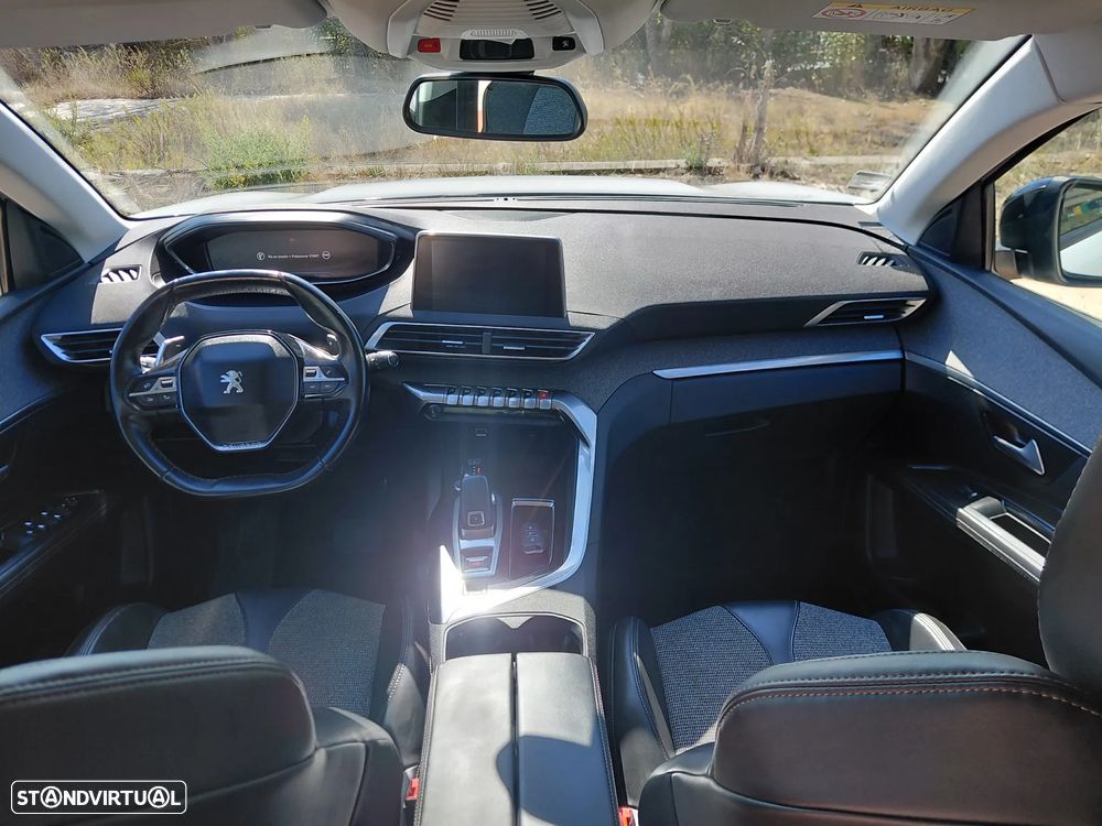 Peugeot 3008 1.2 PureTech Allure EAT6 - 5