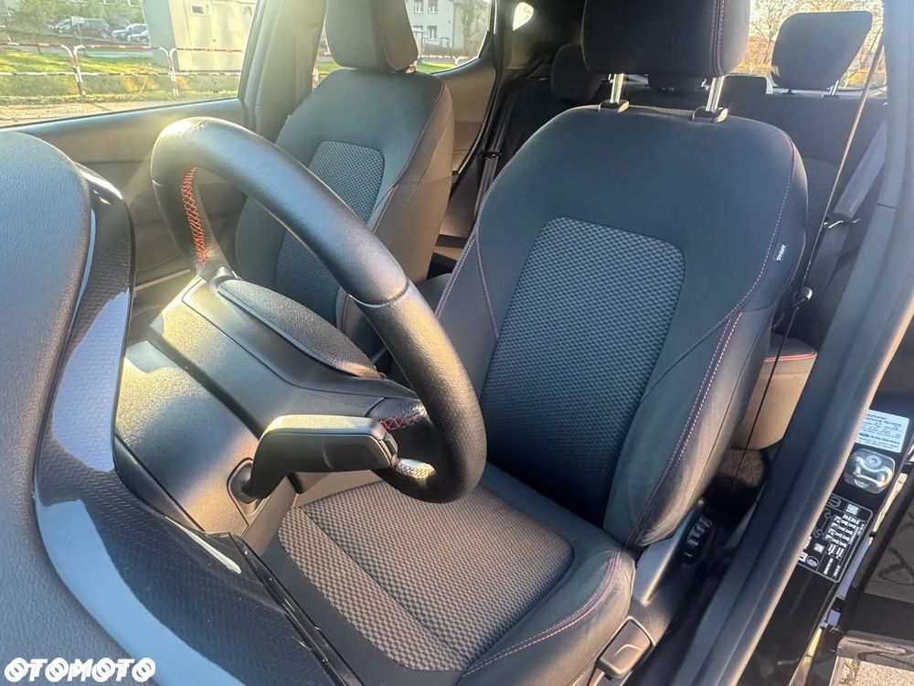 Ford Fiesta 1.0 EcoBoost S&S ST-LINE - 9