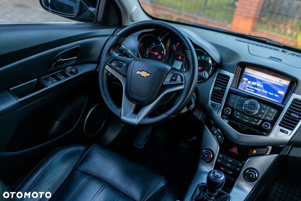 Chevrolet Cruze 2.0TD LTZ+ - 28