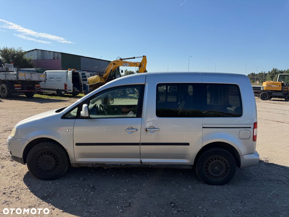 Volkswagen Caddy - 5