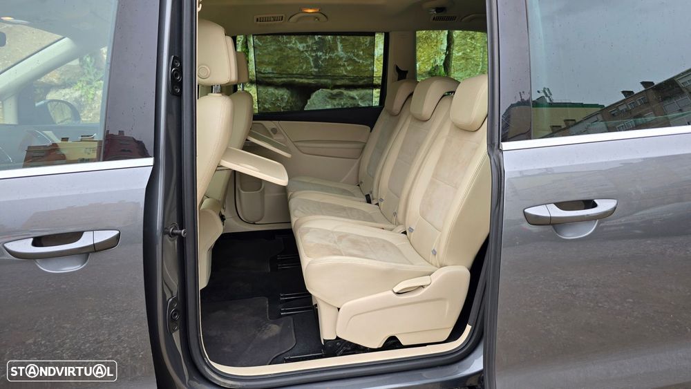 VW Sharan 2.0 TDI Blue Highline - 43