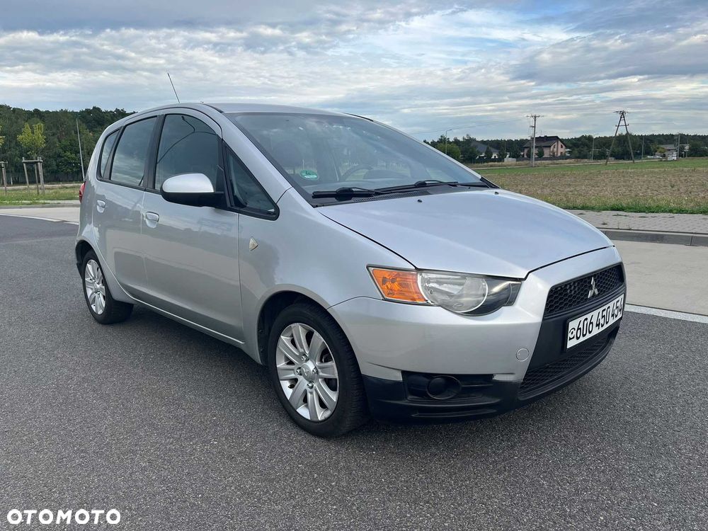 Mitsubishi Colt - 2