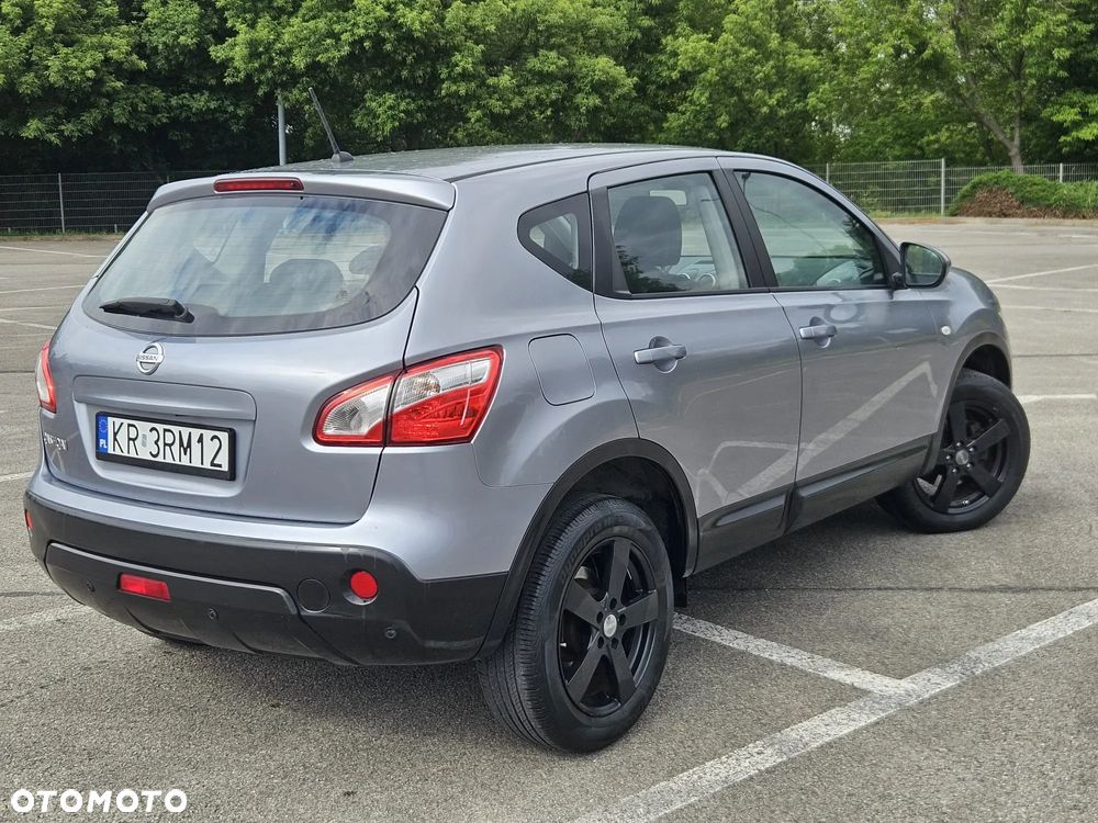 Nissan Qashqai - 14