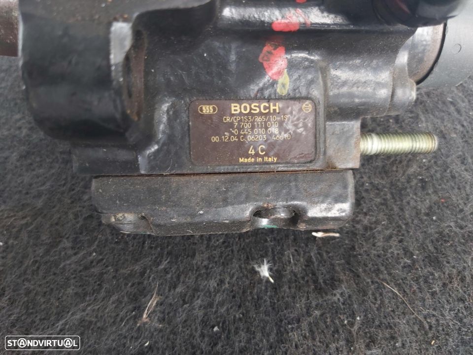 Bomba Injectora Alta Pressão Renault Megane Scenic Laguna 1.9Dci  Ref: 7 700 111 010   - 0445010018 - 2