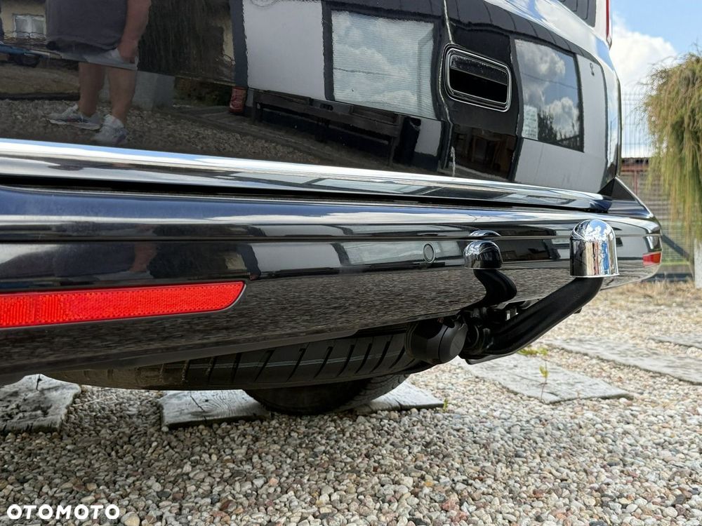 Volkswagen Multivan - 16