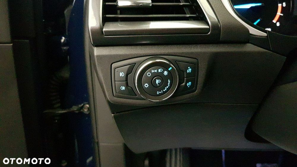Ford Mondeo 2.0 EcoBlue Trend - 23