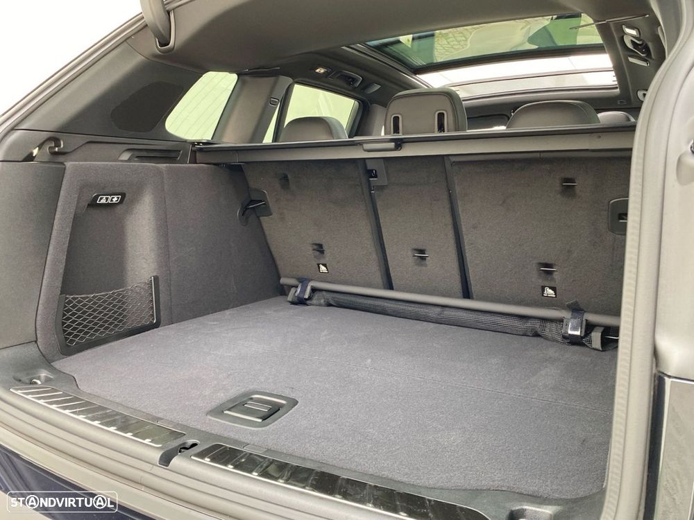 BMW iX3 M Sport Impressive - 19