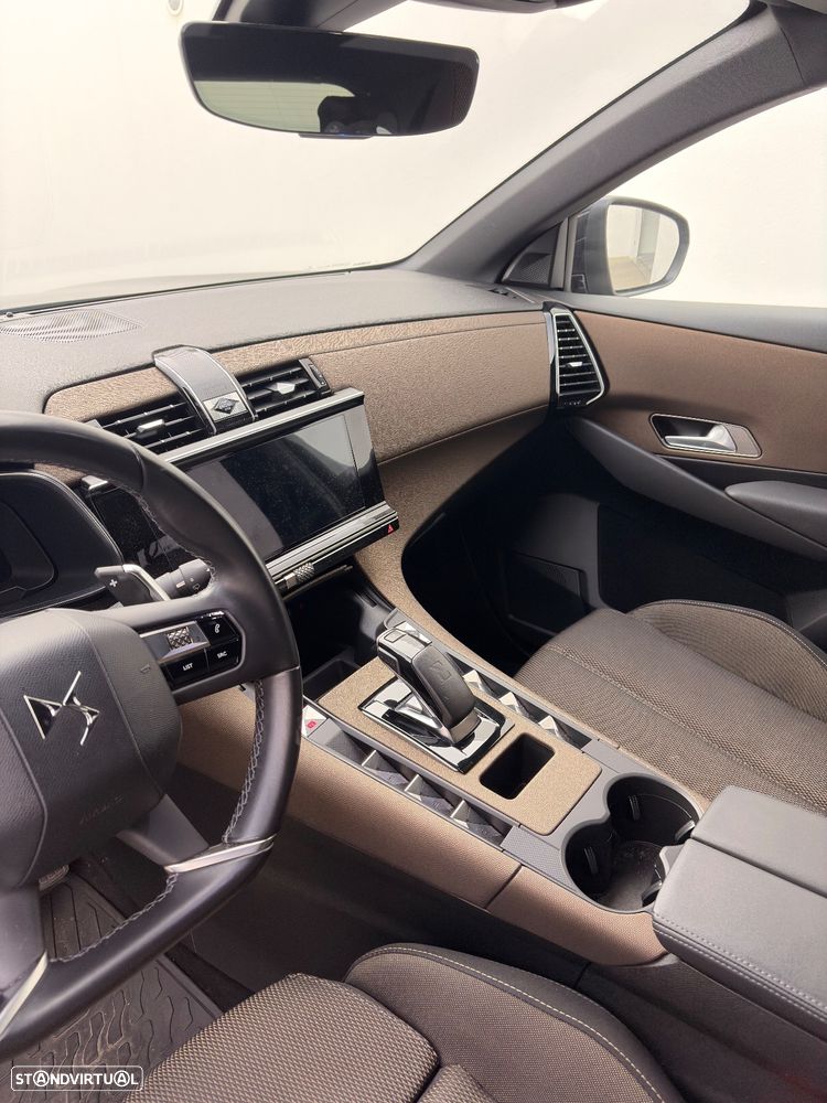 DS DS7 Crossback E-Tense Bastille+ EAT8 - 9