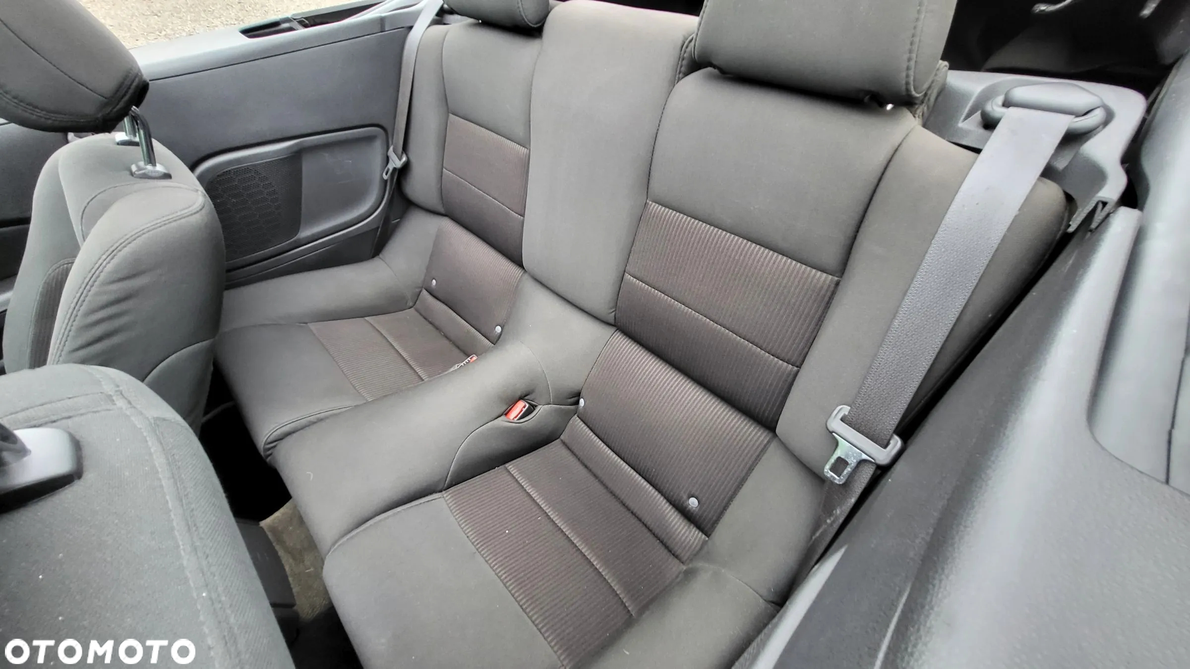 Ford Mustang 3.7 V6 - 16