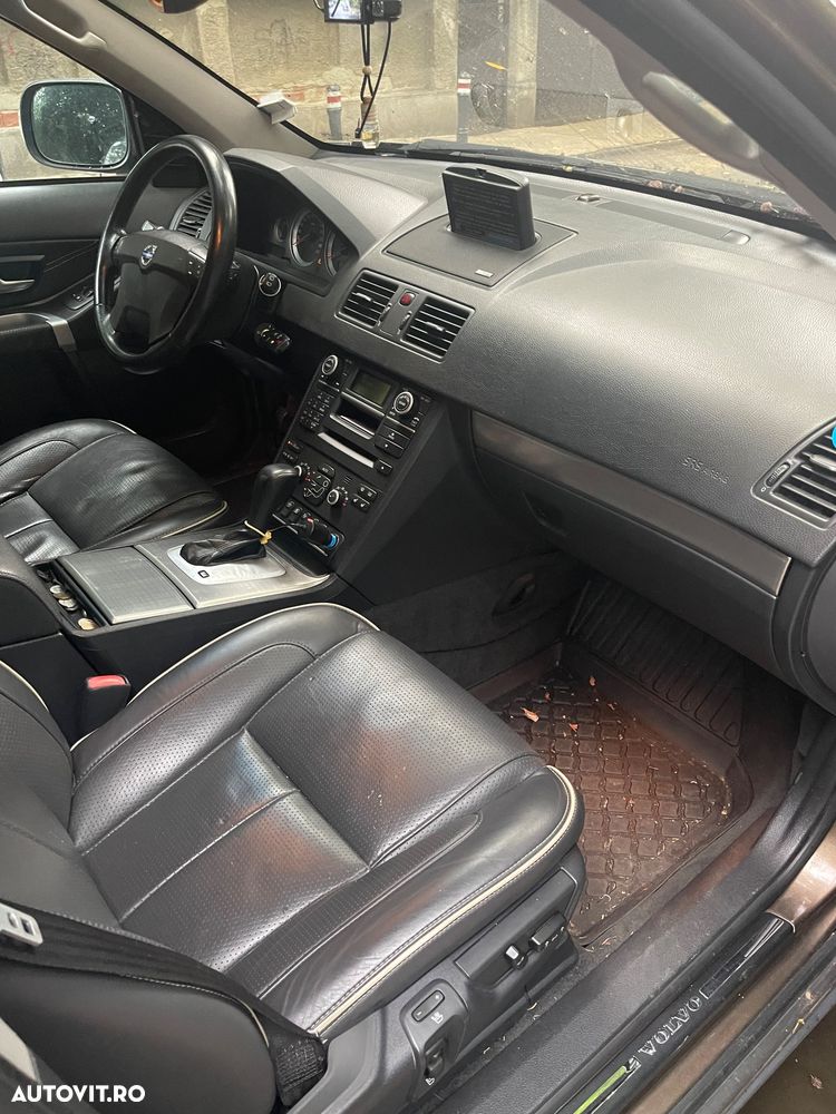 Volvo XC 90 - 12