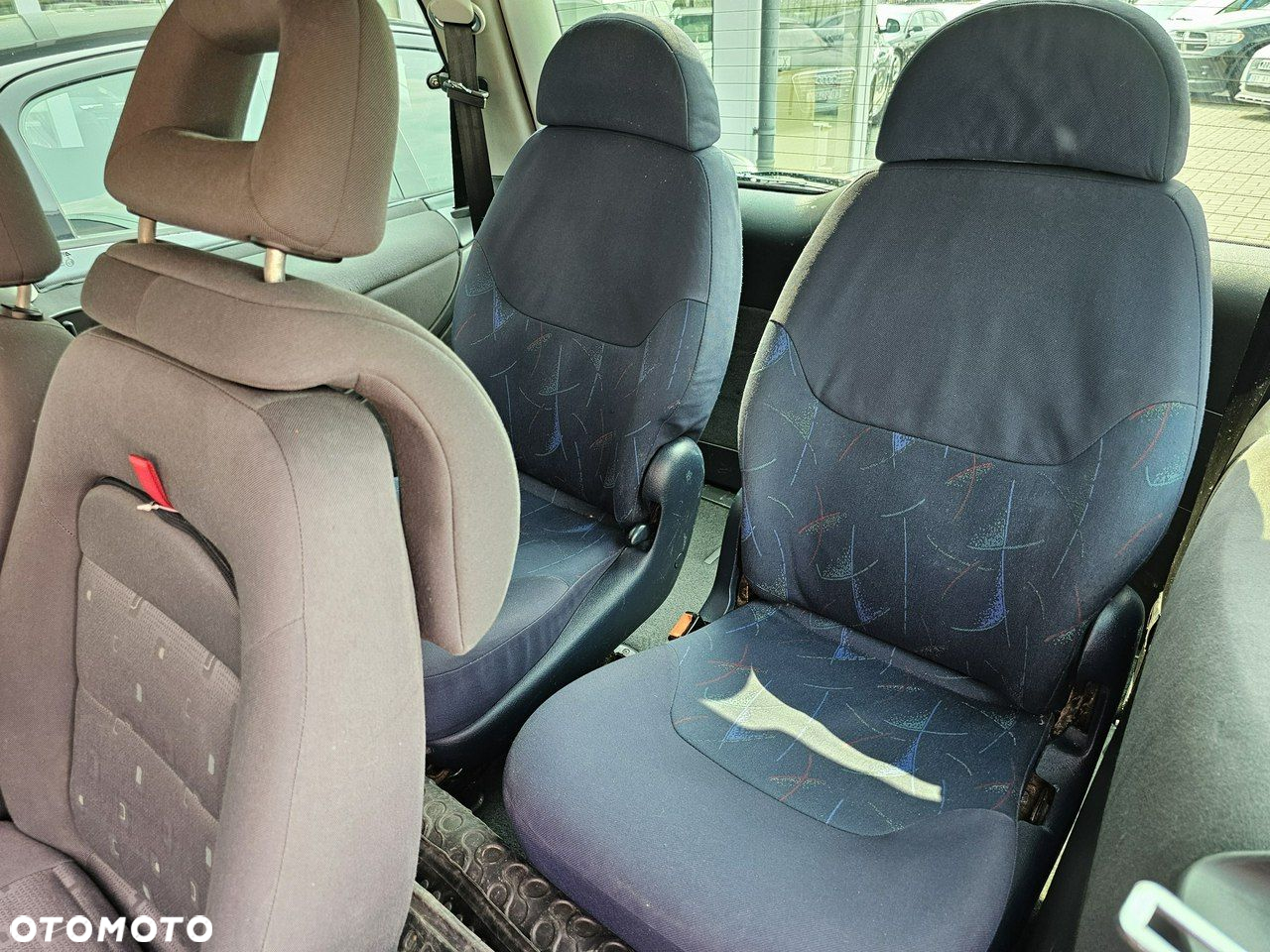 Volkswagen Sharan 1.9 TDI Family - 24
