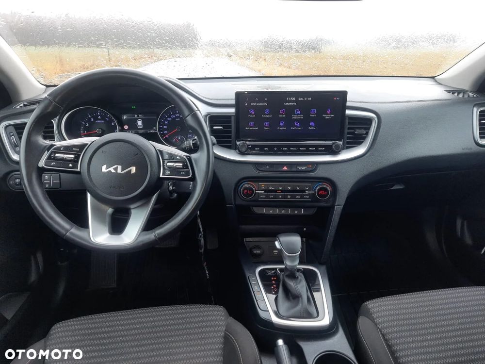 Kia Ceed 1.5 T-GDI Business Line DCT - 18