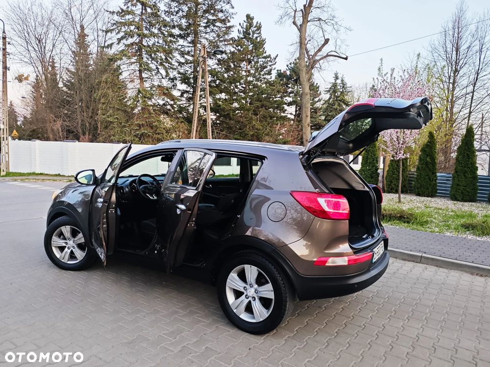 Kia Sportage 1.7 CRDI 2WD Attract - 24