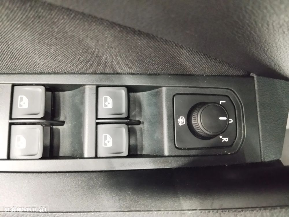 Skoda Kamiq 1.0 TSI Ambition - 17