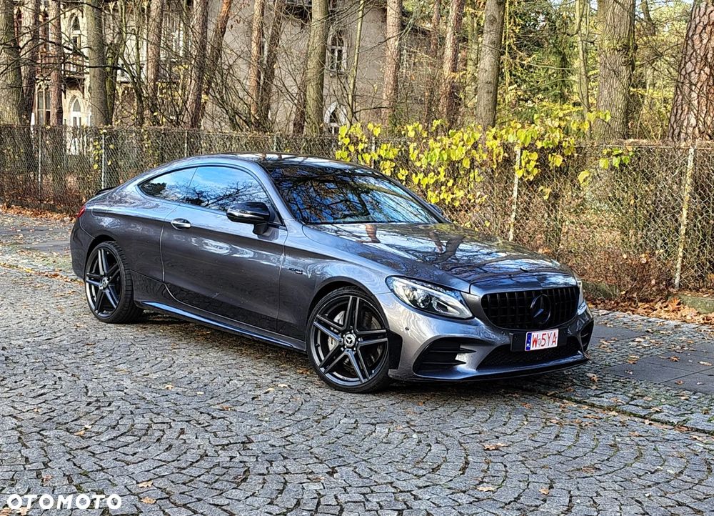 Mercedes-Benz Klasa C AMG 43 4Matic 9G-TRONIC Night Edition - 5