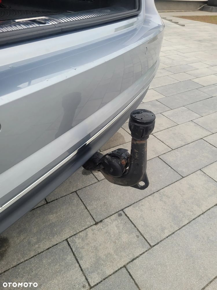 Audi A4 Avant 2.0 TDI ultra - 10
