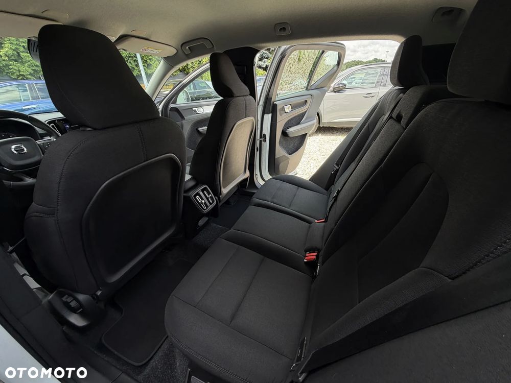 Volvo XC 40 D3 Momentum Pro - 20