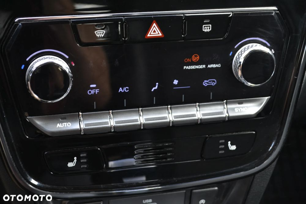 SsangYong/KGM Tivoli Grand 1.5 T-GDI Sapphire - 34