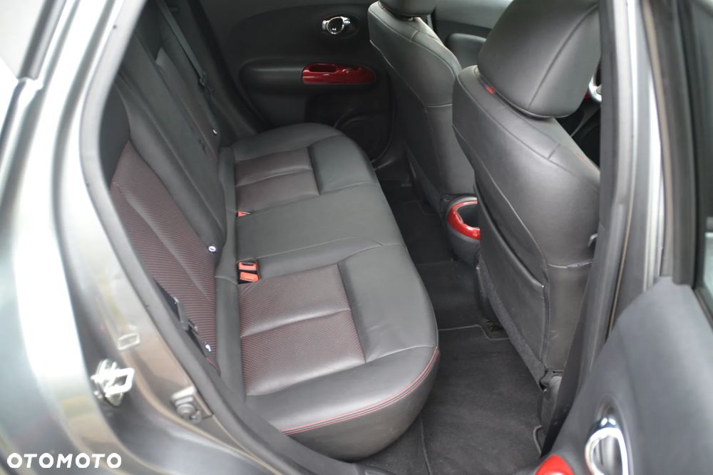 Nissan Juke 1.6 DIG-T N-Connecta - 24