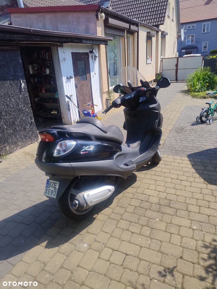 Piaggio X9 - 4