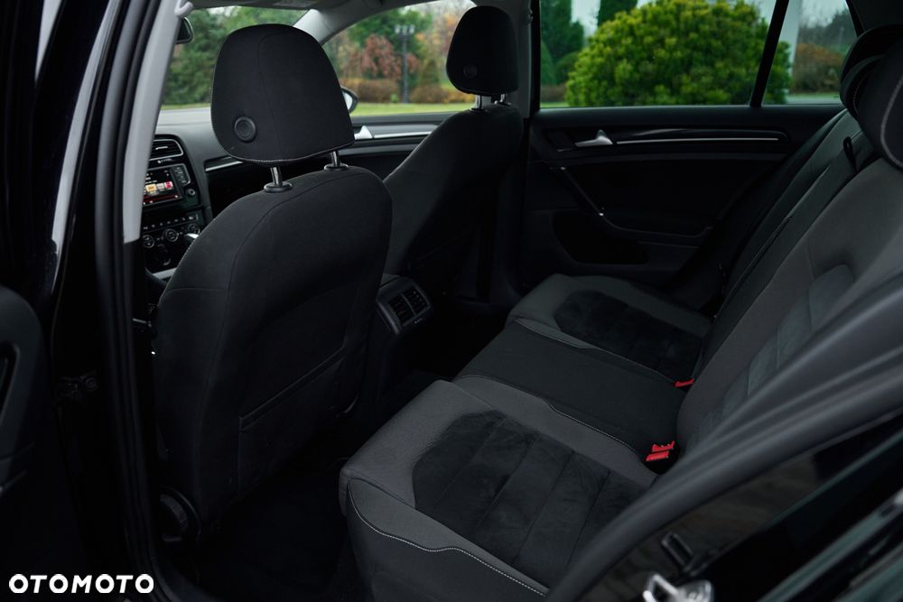 Volkswagen Golf 1.4 TSI BMT Highline DSG - 26