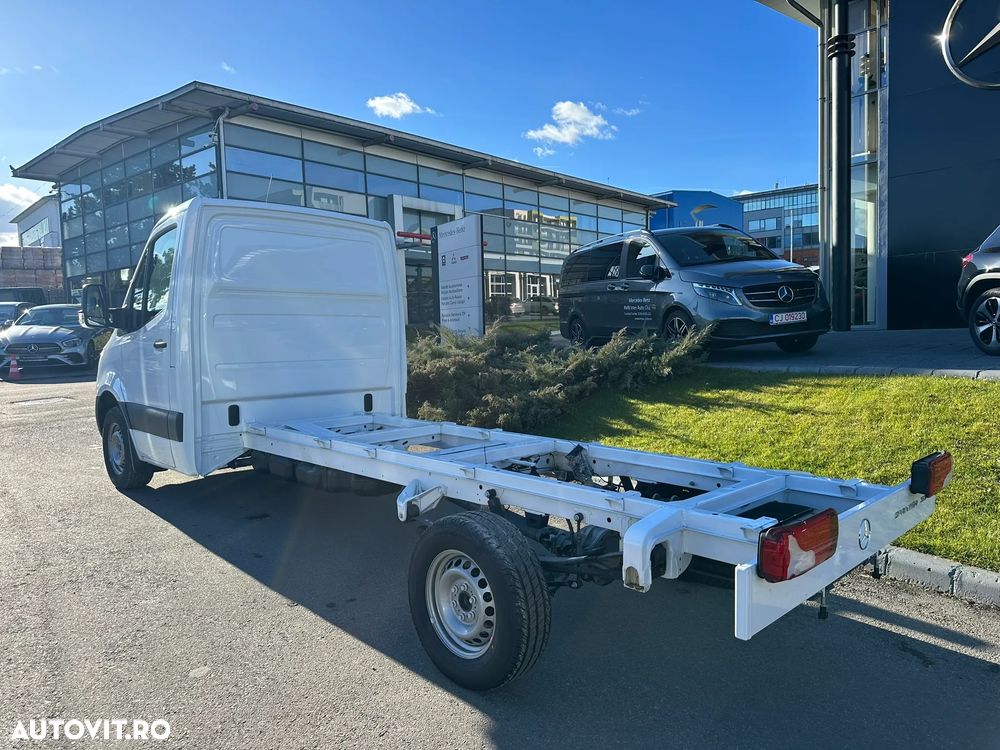 Mercedes-Benz Sprinter 317 CDI 170CP L2H2 RWD 6MT Pro - 4