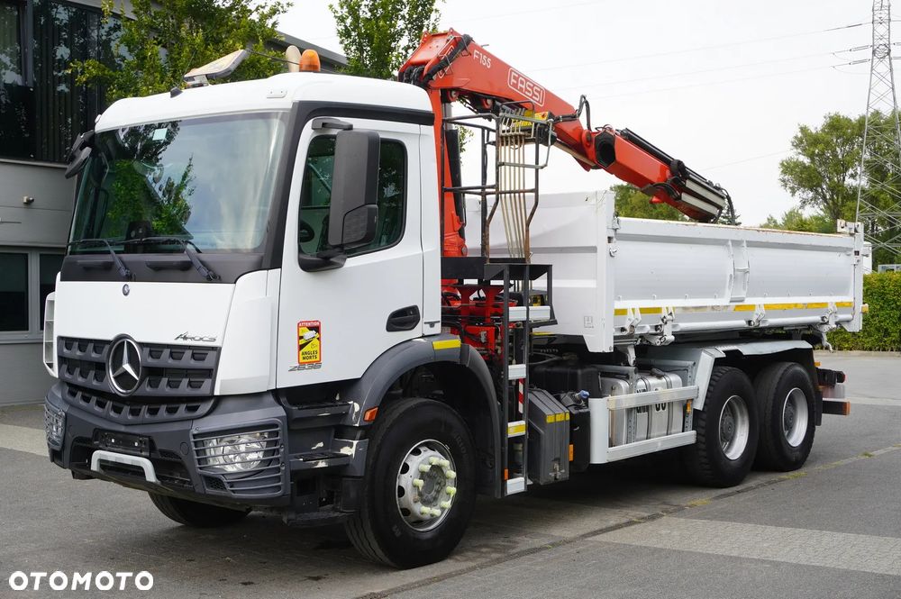 Mercedes-Benz Arocs 2636 / 6x4 / HDS Fassi / Wywrotka 3 str / Bortmatic - 4