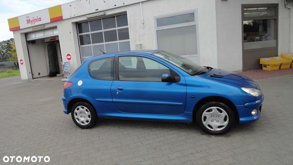 Peugeot 206 - 3