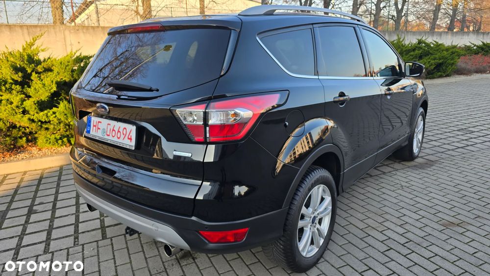 Ford Kuga - 11