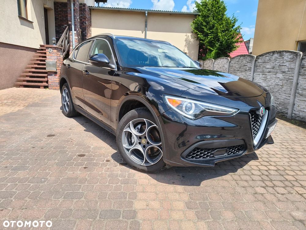 Alfa Romeo Stelvio - 6