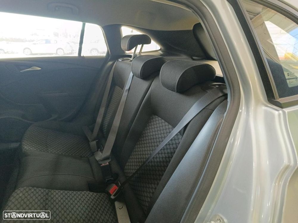 Opel Astra Sports Tourer 1.5 D Business Edition S/S - 8