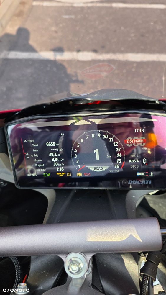 Ducati Panigale V4 - 12
