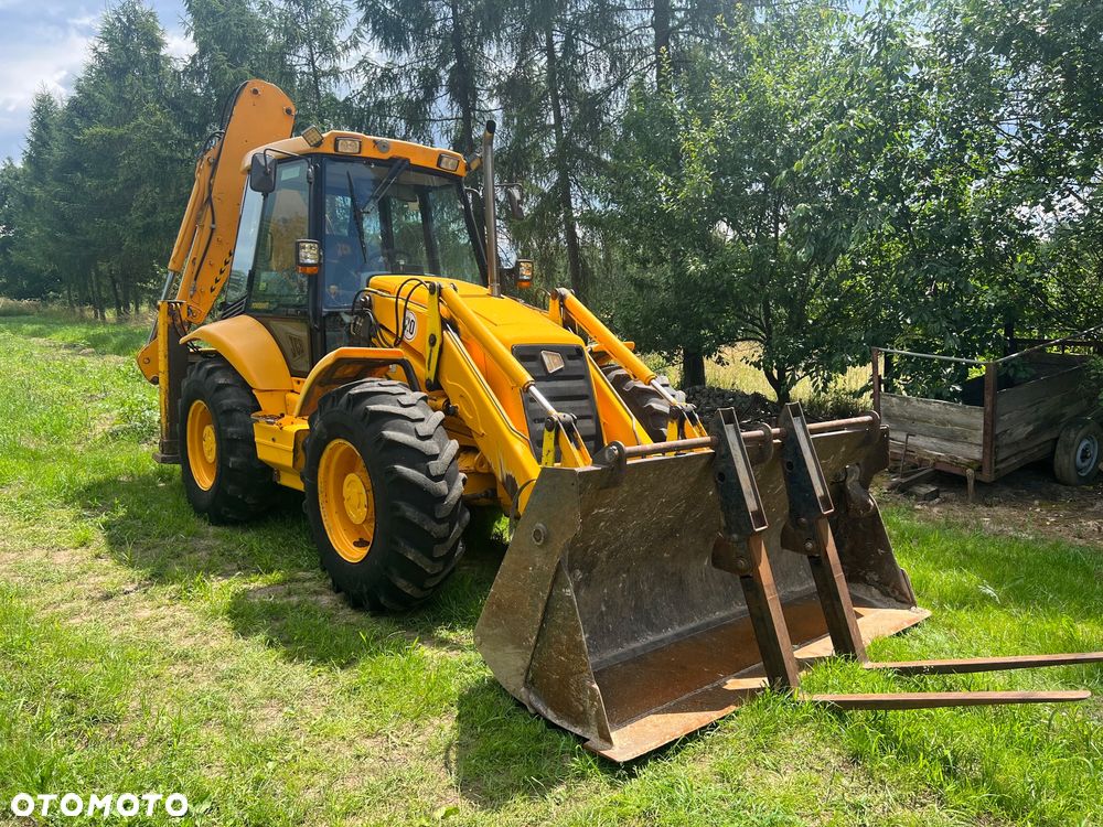 JCB 4CX - 1