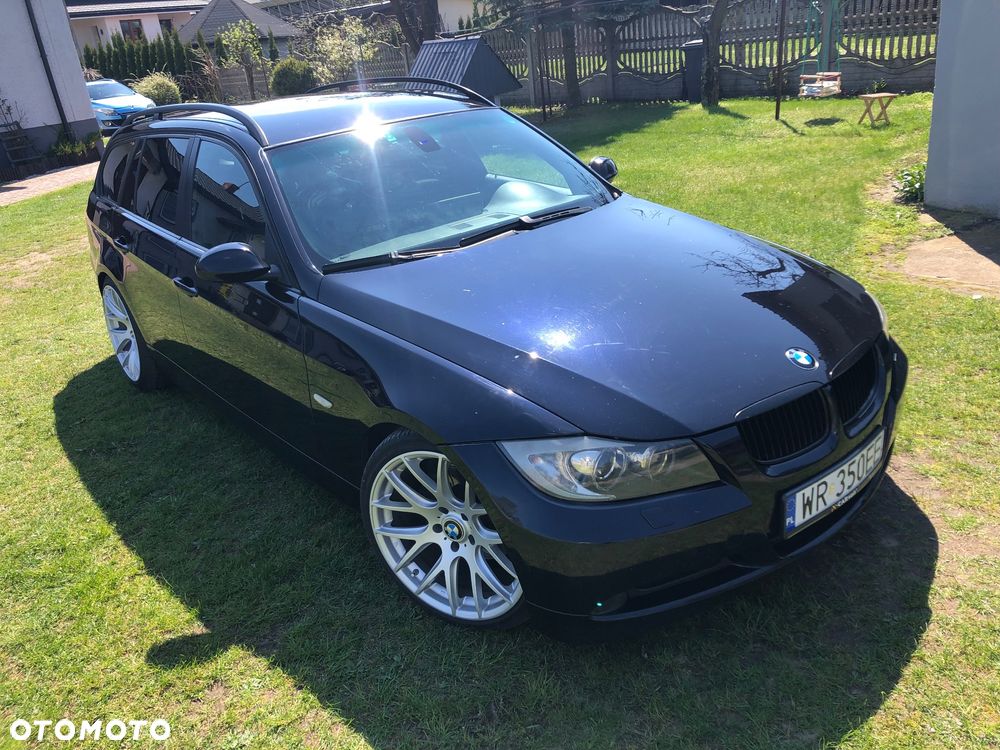 BMW Seria 3 320d - 29