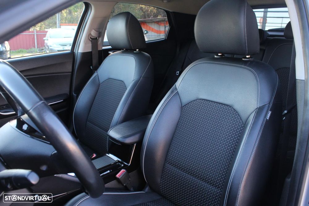 Kia XCeed 1.6 CRDi Tech - 13