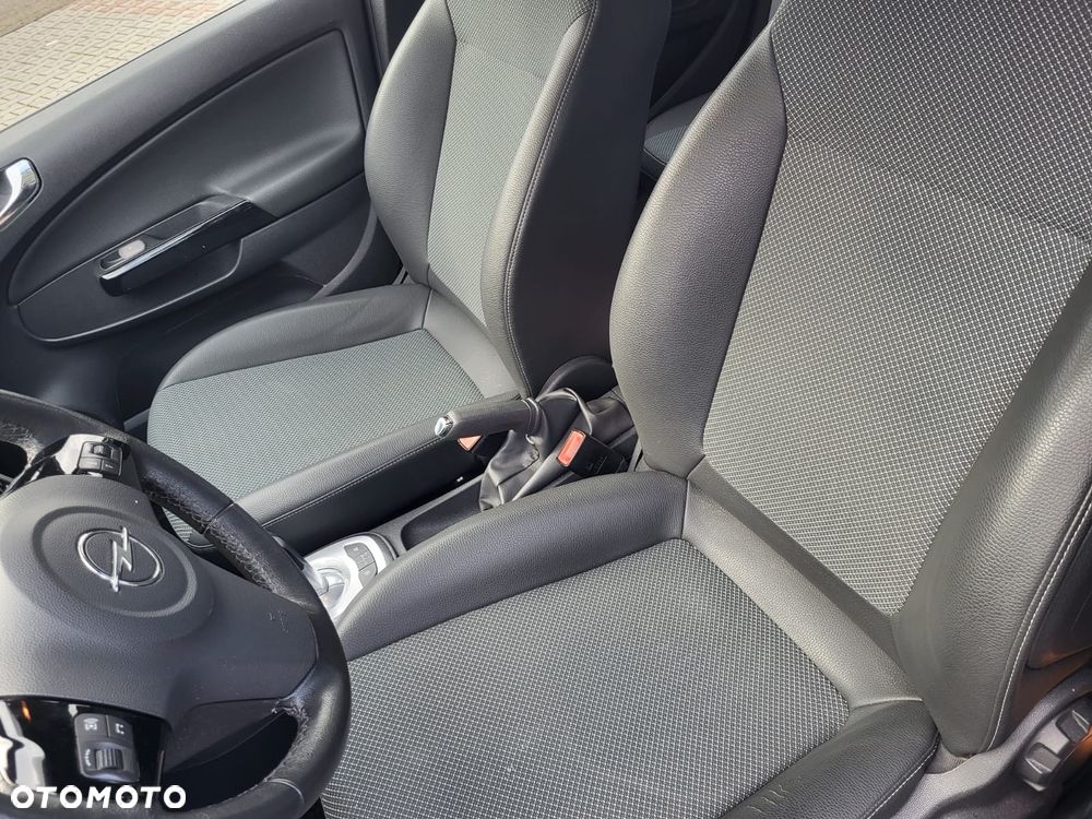 Opel Corsa 1.2 16V Cosmo EasyTronic - 15
