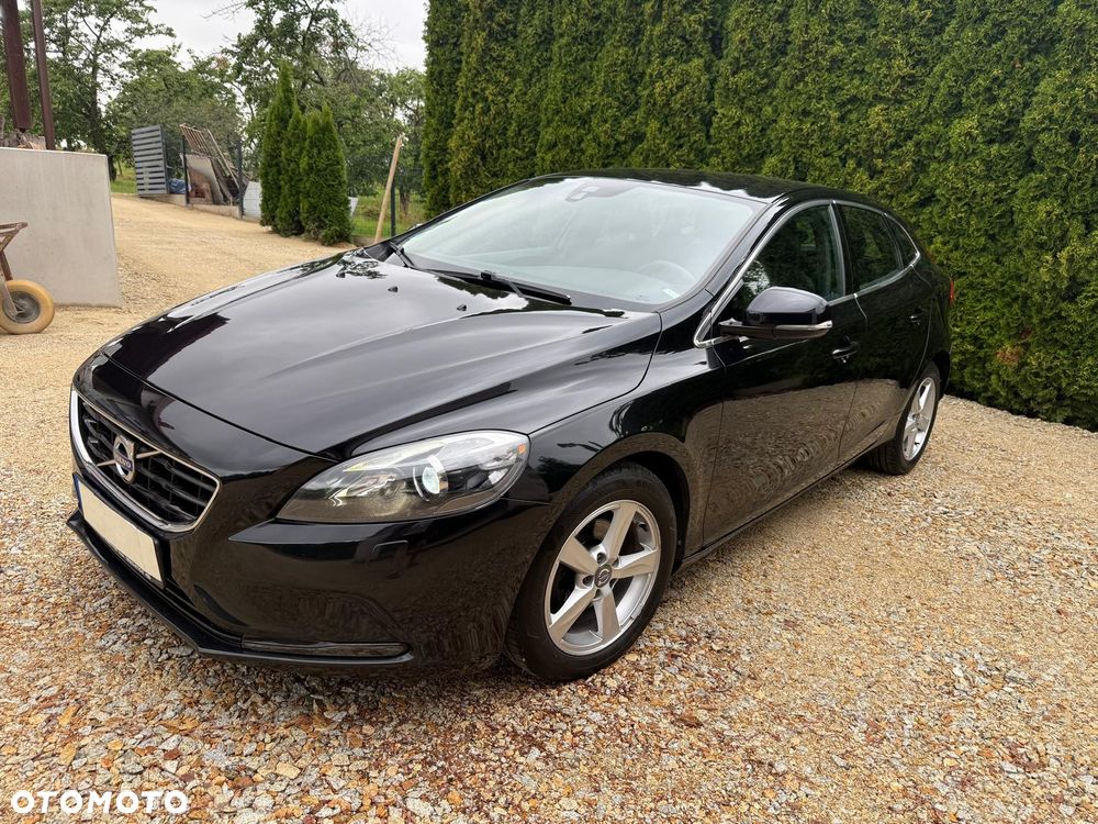 Volvo V40 D2 Momentum - 35
