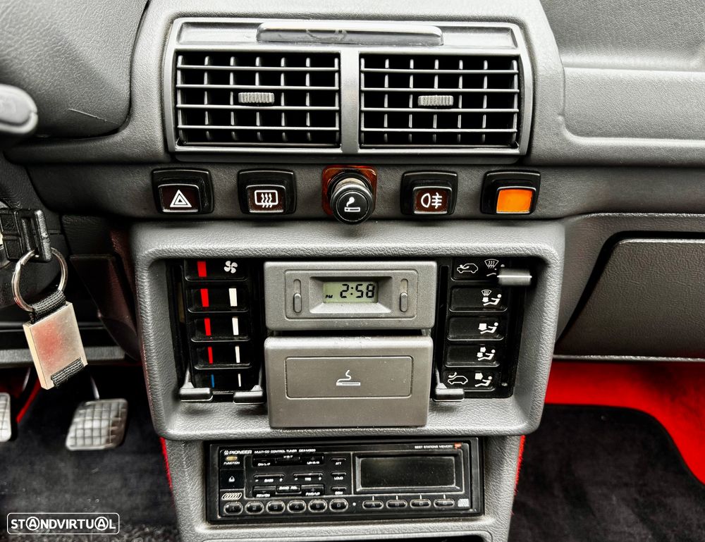 Peugeot 205 1.9 GTi - 10