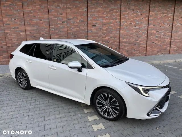 Toyota Corolla 1.8 Hybrid Style - 1